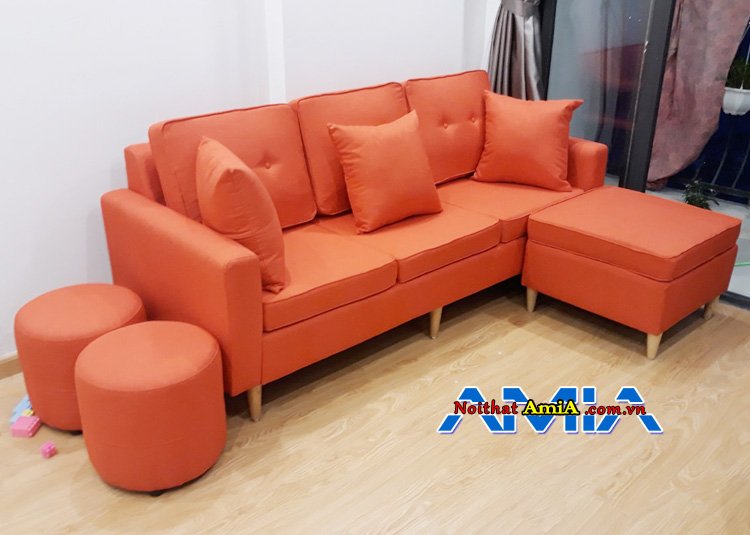 Sofa phòng khách dạng văng 3 chỗ đẹp màu cam