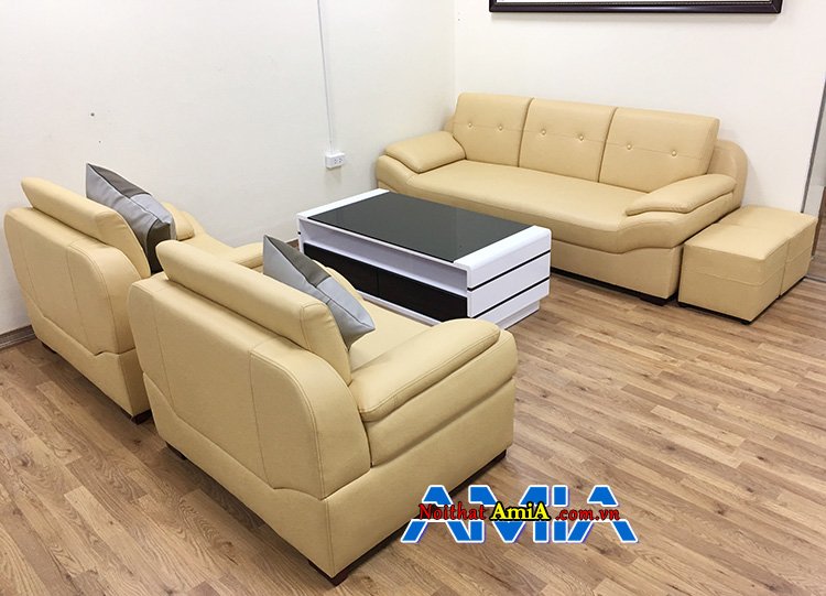 Hình ảnh thực tế sofa da kê phòng giám đốc