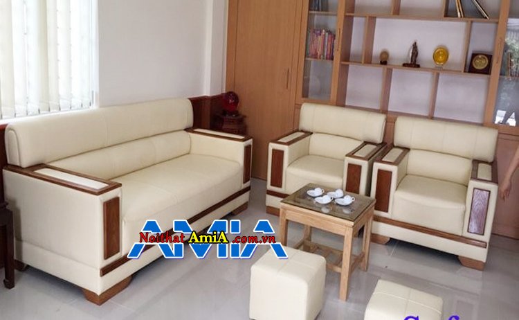 Sofa văng da tay ốp gỗ cho phòng khách rộng