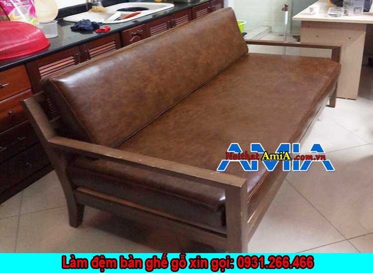 Bộ sofa văng gỗ đệm da phòng khách