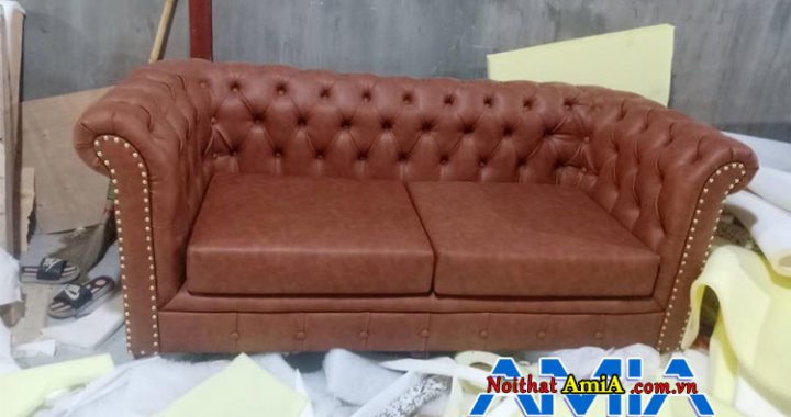 Hình ảnh mẫu ghế sofa tân cổ điển đẹp tại xưởng sản xuất AmiA Hà Nội