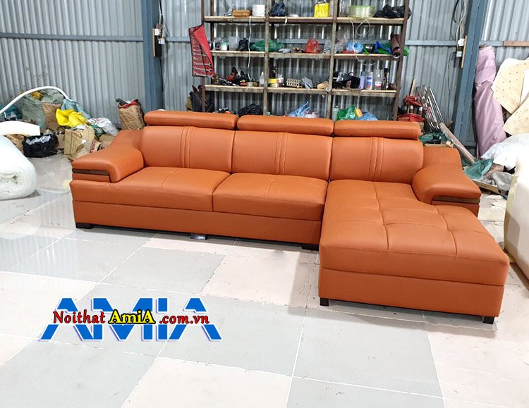 Hình ảnh bộ ghế sofa da góc chữ L tại xưởng AmiA