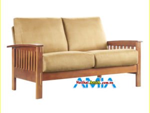 Mặt trước ghế sofa gỗ phòng khách nhỏ